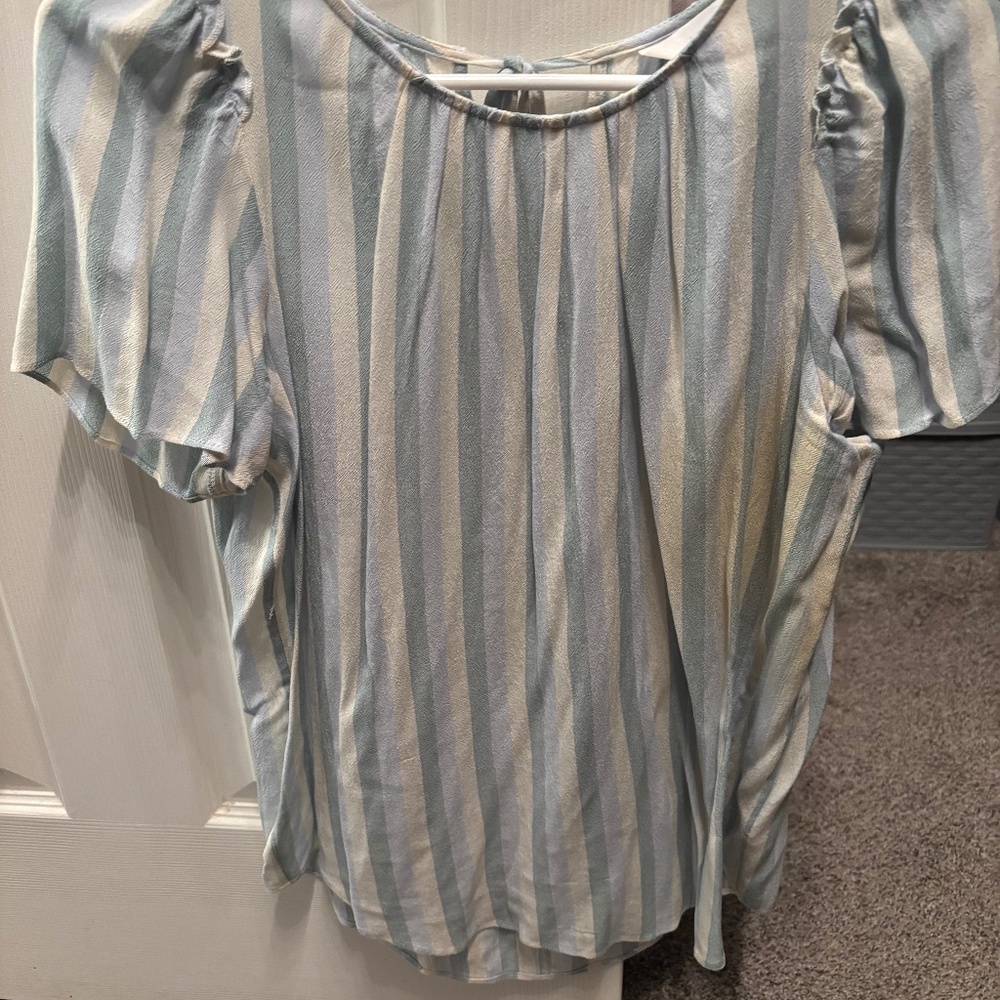 LC Lauren Conrad top